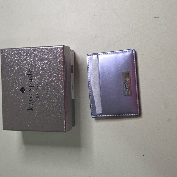 Kate Spade Metallic Lavender Card Holder - Picture 1 of 4